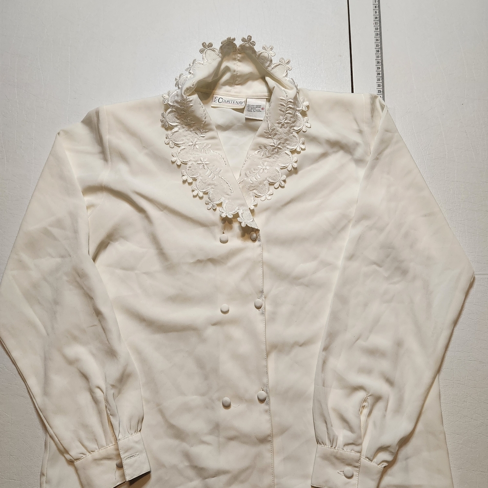 Courtenay Cream Blouse with Lace Collar